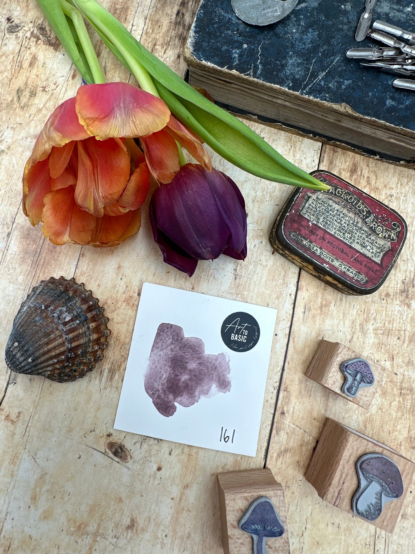 Pinkish Lavender . No. 161