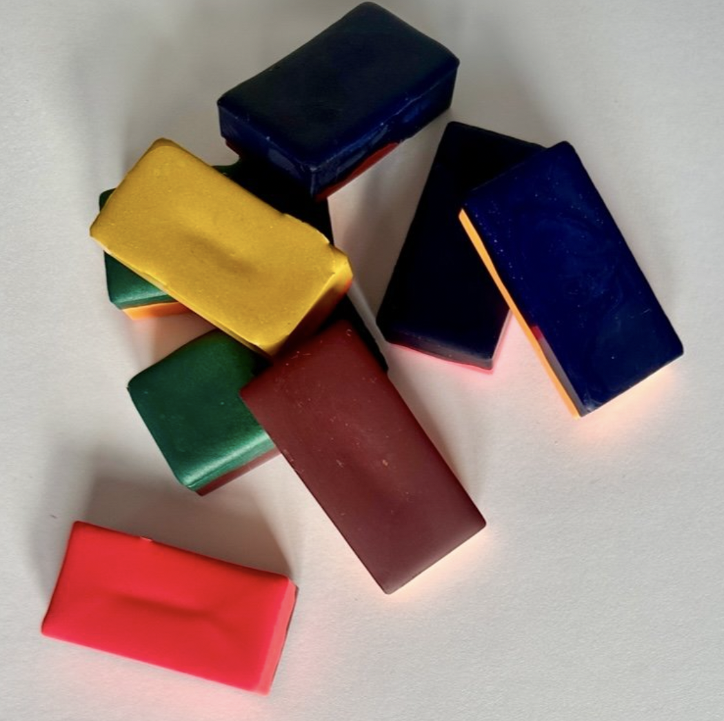 Why rewetting a dry wash changes the pigment itself