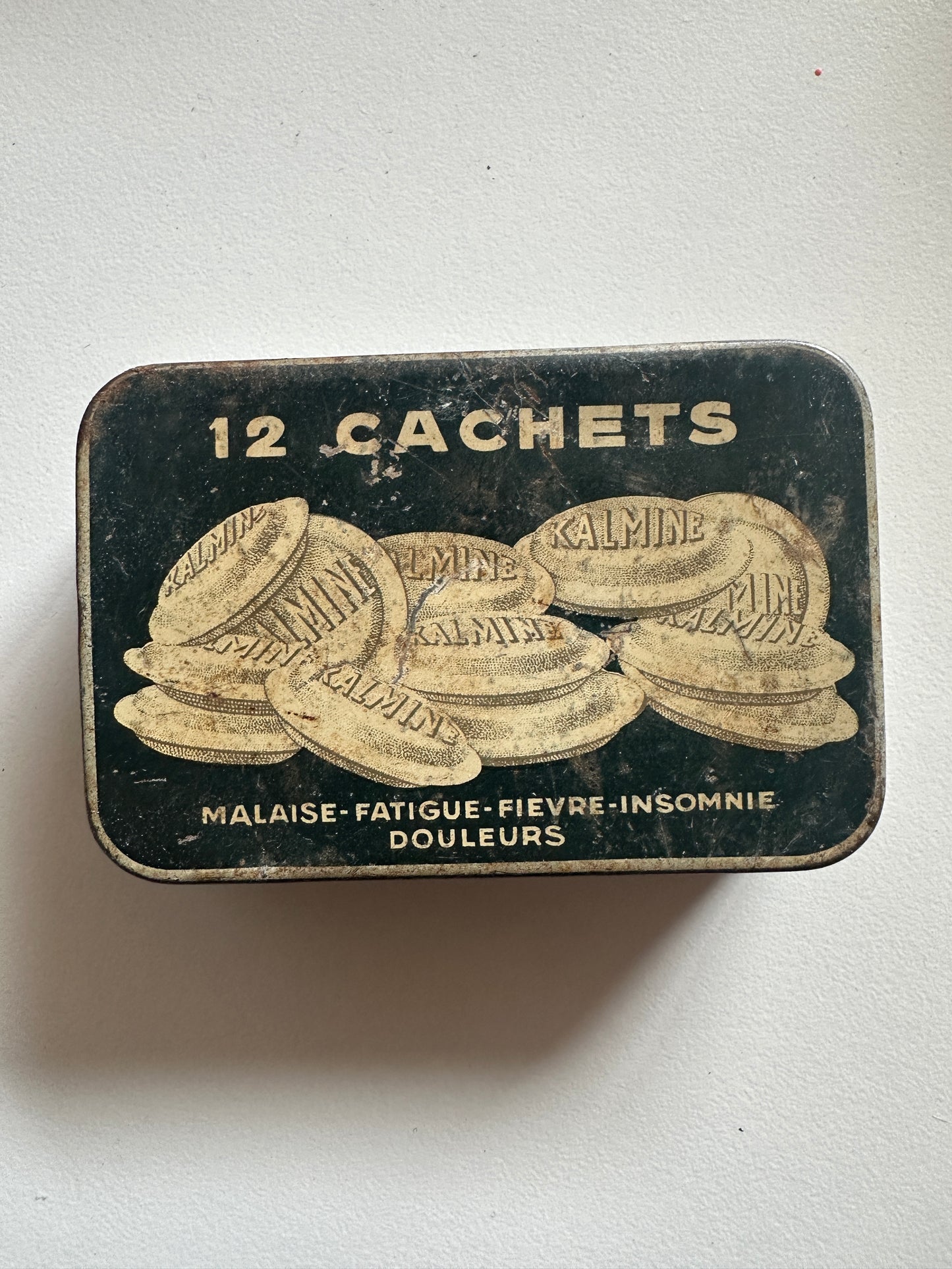 Vintage French Kalmine Tin