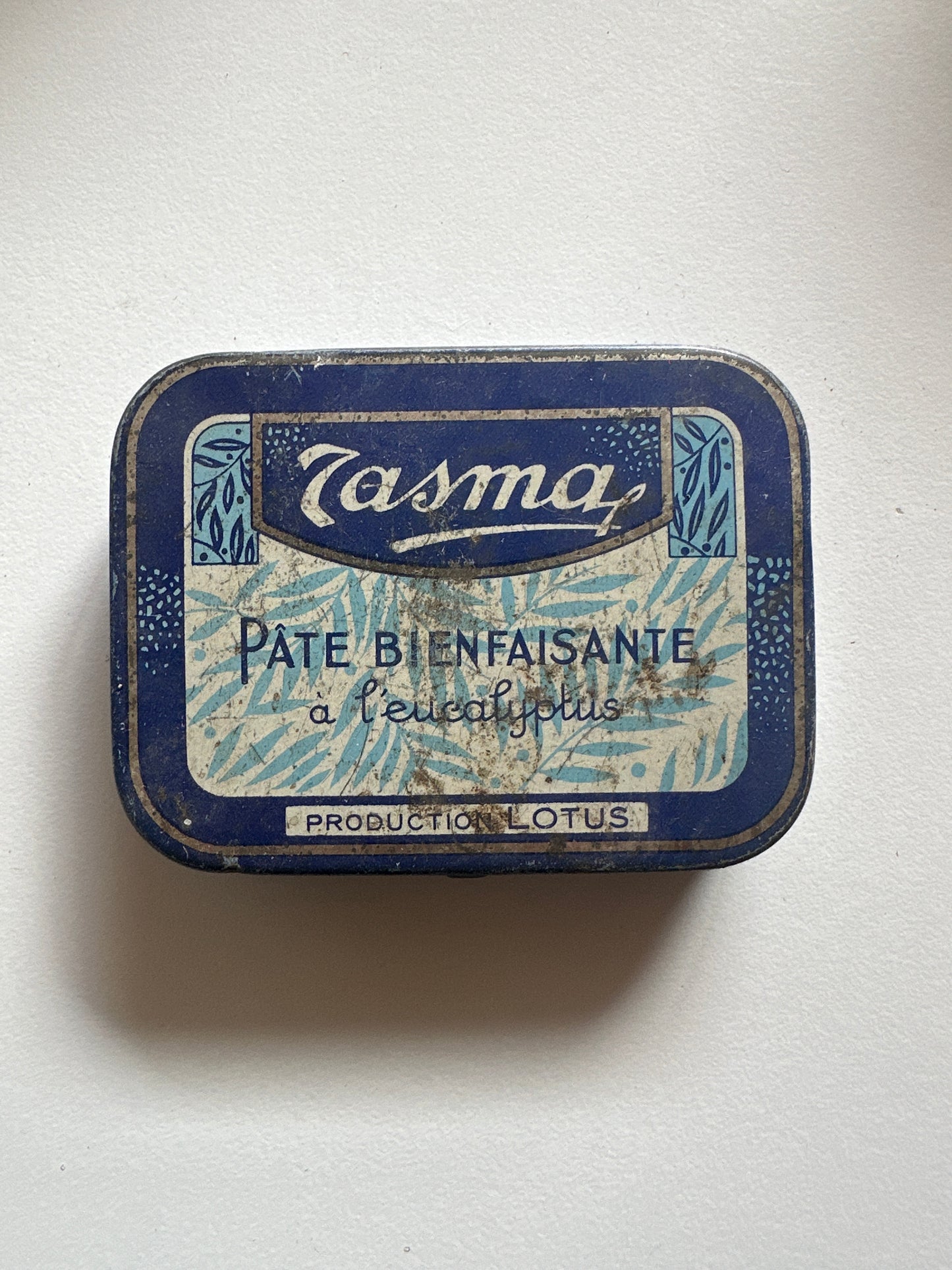 Vintage French Yasma Eucalyptus Tin